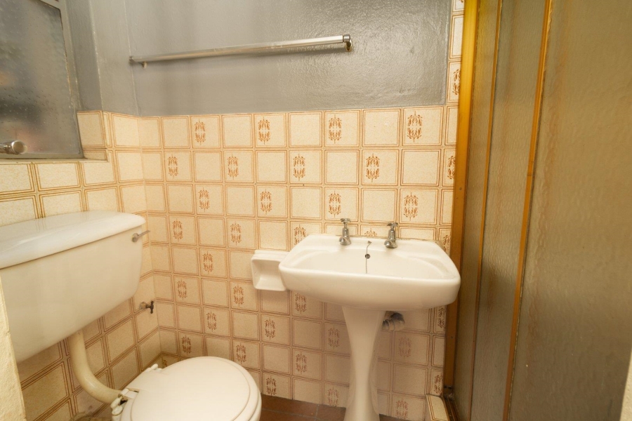 3 Bedroom Property for Sale in Peerless Park East Western Cape